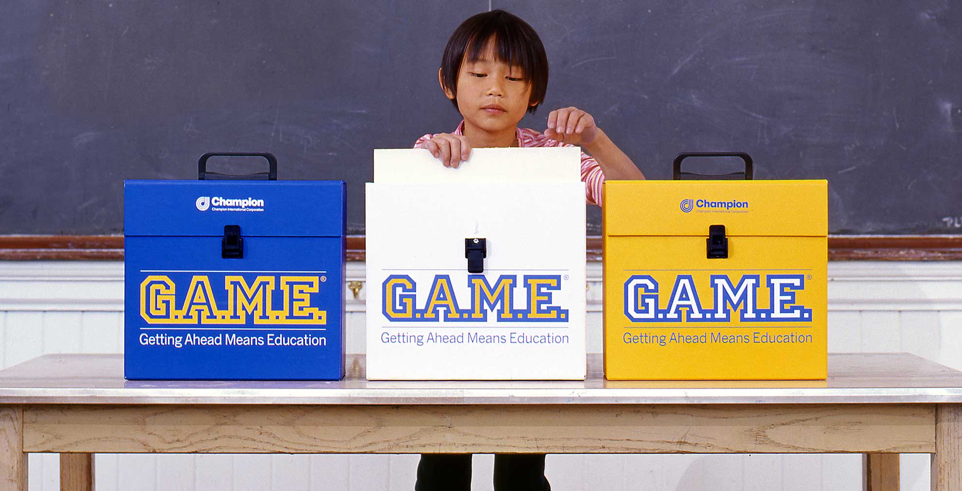 champion-international_game_kid-boxes.jpg Art Direction by: Bart Crosby, Crosby Associates